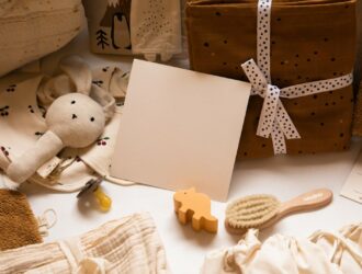 faut-il faire un cadeau pour une baby shower