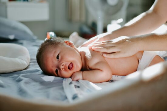 technique pour empêcher bébé de se retourner